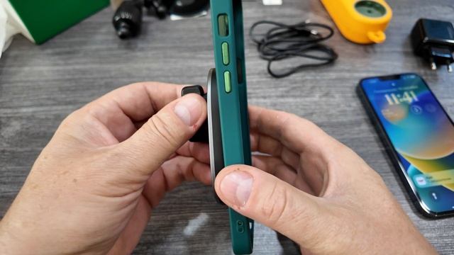 Автомобильный МАГНИТНЫЙ ДЕРЖАТЕЛЬ смарфтона с БЕСПРО смотреть онлайн