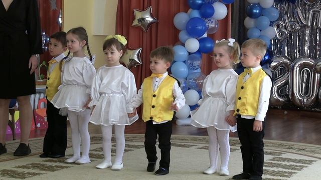 В детском саду «Светлячок» прошёл необычный праздник — «Джинсовая дискотека»
