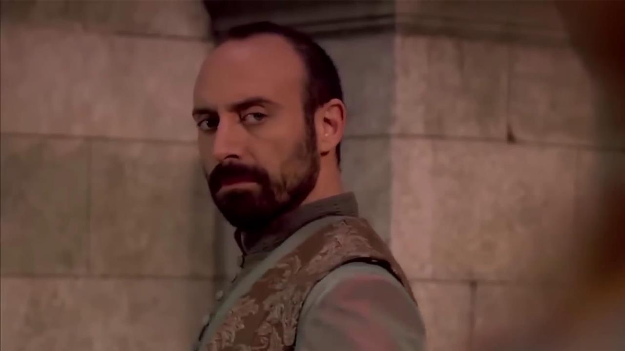 Звезда сериала "Великолепный век" получил тюремный срок
