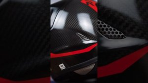 ОБЗОР HJC RPHA 11 CARBON | Сравнение с HJC C70 | Мой 32й шлем за этот