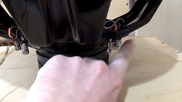 Мощный сабвуфер Dl audio Gryphon Lite 15 V.3 SE смотреть онлайн