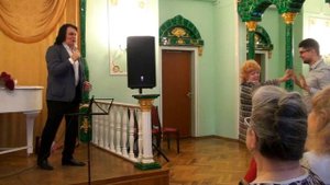 "Свадьба"
Поёт: Вячеслав Ольховский