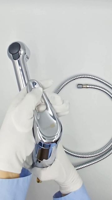 Смеситель Lemark Luna LM4150C для кухни с вытяжным изливом смотреть онлайн