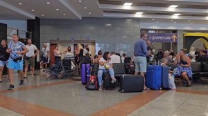 ЗАДЕРЖКА РЕЙСА ИЗ ШАРМ ЭЛЬ ШЕЙХА НА 19 ЧАСОВ. ТУРОПЕРАТ?