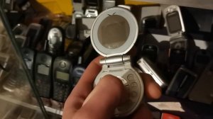 Panasonic G70 - Пудренница! Купил необычный мини телефон из 20