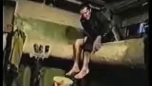 Зелёный Слоник — Братишка я тебе покушать принес