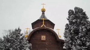 Метель в Москве. Храм Державной иконы Божией Матери у храма Христа Спасителя.