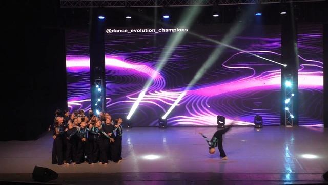Dance evolution MATRIX Київ НАУ 26.04.25 СТЕЛЗ новий танок прем*єра смотреть онлайн