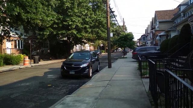 Вопрос от зрителей. Безопасны ли ночные прогулки в Нью смотреть онлайн