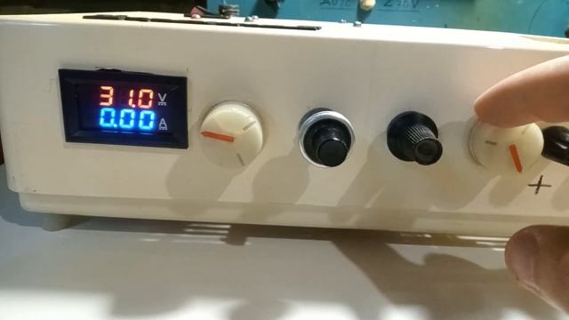 Самодельная зарядка для аккумуляторов из LeD Часть 4 смотреть онлайн