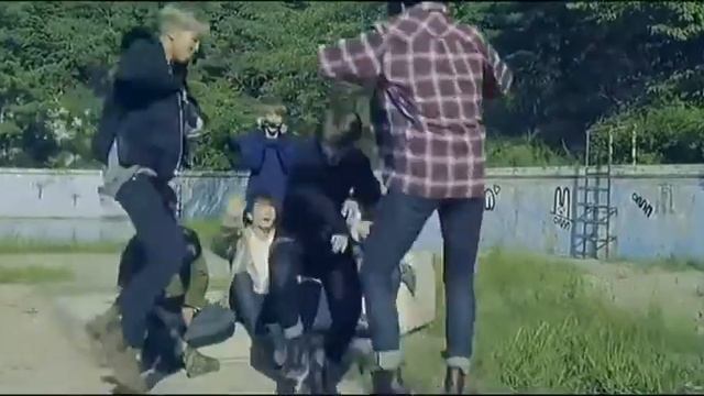 Клип к песне пока мы молоды.....ВТS смотреть онлайн