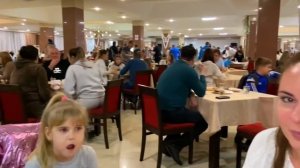 СОЧИ! ТУТ ВСЯ РОССИЯ! ДИКИЕ ОЧЕРЕДИ НА УЖИН! КУРОРТ ТРЕЩИТ ОТ НАПЛЫВА ТУРИСТОВ