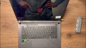 Замена экрана на игровом ноутбуке Asus ROG STRIX G16