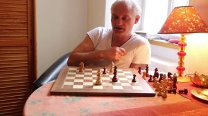 Шахматный этюд Марио Гарсиа и Питера Круга