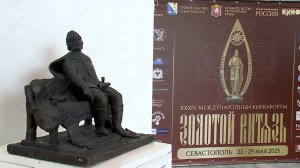 В Севастополе открылась выставка заслуженного художника России Романа Фашаяна