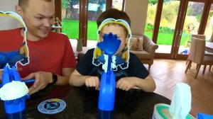 Мистер Макс Новый Пирог в лицо ЧЕЛЛЕНДЖ 2017 ⧸Серия  Миньоны