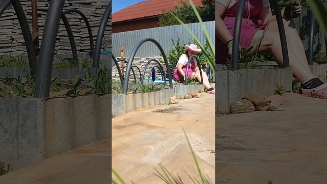 🧹🧺 Подарок от любимого мужа и прополка клубники