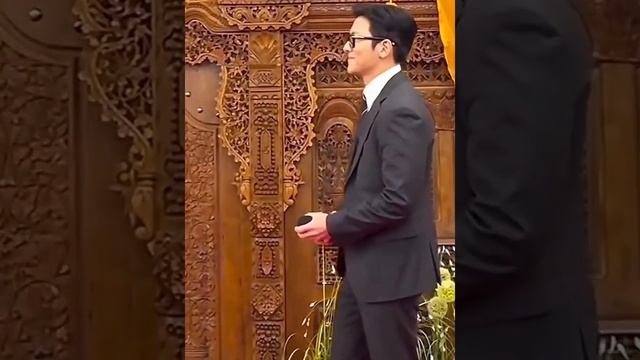 Чжи Чан Ук на дипломатическом приёме  в посольстве Инд смотреть онлайн