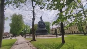 Сходила к окулисту/Гуляю по кремлевскому парку/Фонтан и уличный театр Садко/Новгородский кремль
