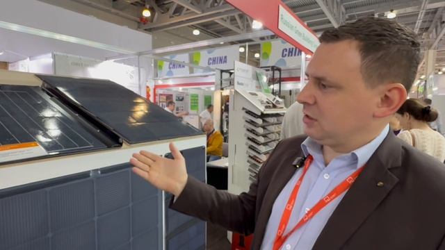 Гибкие солнечные панели, по которым можно даже ходить. смотреть онлайн