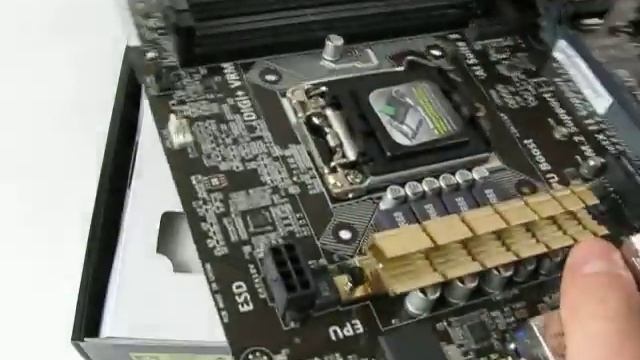Материнская плата ASUS H97-PLUS | unboxing смотреть онлайн