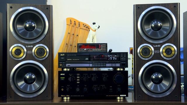 HITACHI/Lo-D HS-7000M акустические системы закрытого типа. Япон смотреть онлайн