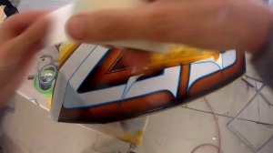 Процесс Кастомной покраски. Флейки, контурная лента, кенди, поталь.