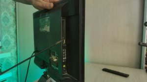 продаю телевизор Toshiba 19EL833R