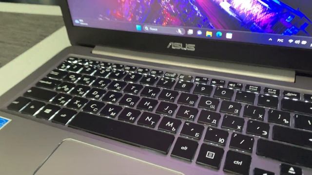 Тонкий металический ASUS i5-7200u, IPs 3к экран, ram 16gb, SSD 512gb смотреть онлайн