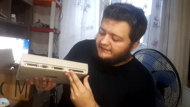 Как я оживлял ноутбук 1993 года, который старше меня в по смотреть онлайн