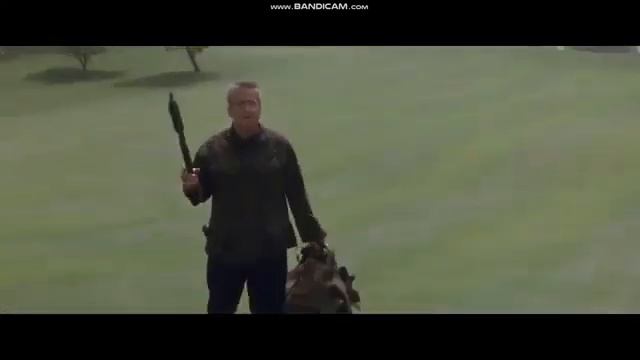 когда на тебя покушение ,просто берешь биту и играешь ? смотреть онлайн