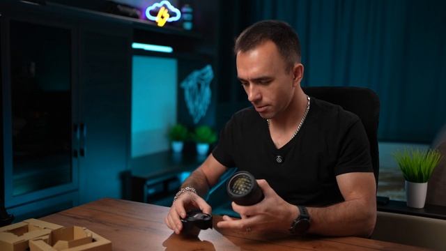 Мой новый штатный зум объектив F2.8 смотреть онлайн