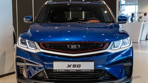 Встречайте Belgee X50 в новом ярком цвете - синий металлик. 😎