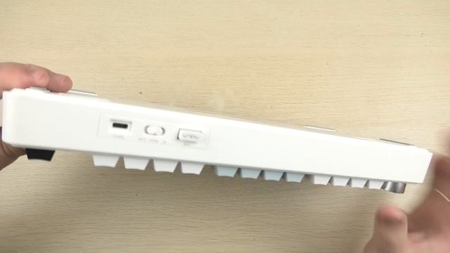 Розпаковка AULA F75 Gasket Reaper Hot-Swap PBT 2.4G Wireless/BT/USB White (6948391209241) смотреть онлайн