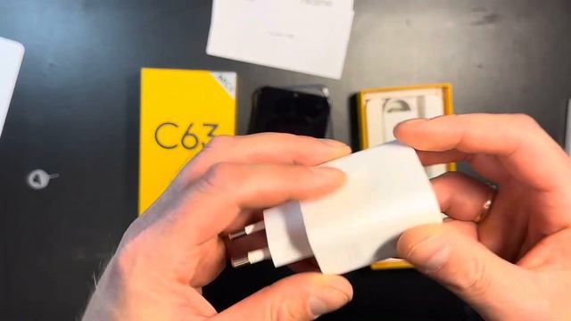 Телефон Realme C63 распаковка смотреть онлайн