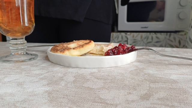 🗓 VLOG 04.07.24 🍓 Когда не знаешь, что выбрать - сырники или смотреть онлайн