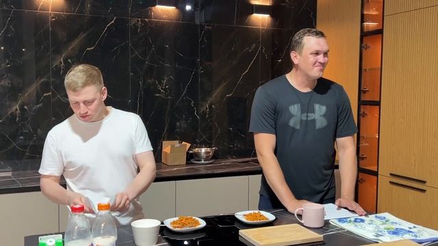 Бульдак ( самая острая лапша ) смотреть онлайн