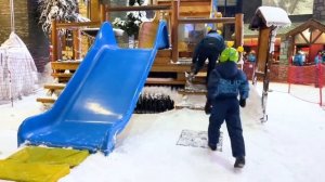 Мистер Макс • Mister Max - Макс и Катя отправились с солнечного пляжа на снег