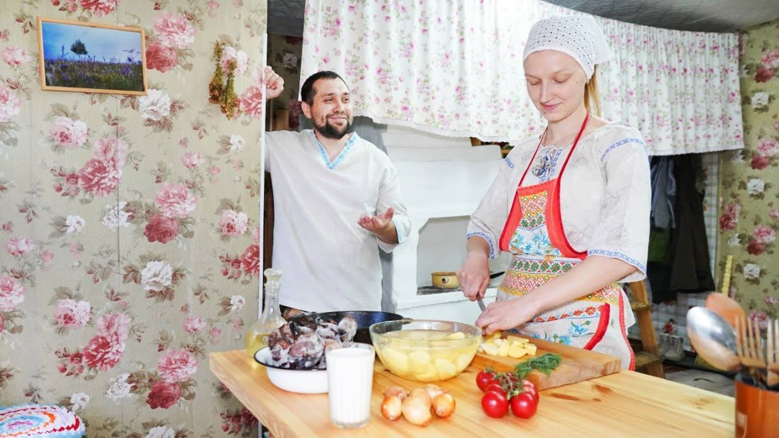СОВРЕМЕННАЯ ЖИЗНЬ В УРАЛЬСКОЙ ДЕРЕВНЕ ｜ ДОМАШНИЙ СЫР ｜ СТРОЙМАТЕРИАЛ ДЛЯ БАНИ ｜ ПОДАРОК БАБУШКЕ