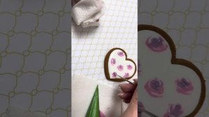 Розы на прянике . Техника по -мокрому. Весенние пряники