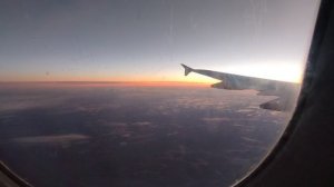 Рейс СПб - Барнаул. Встречаю рассвет дня 8 мая, на высоте эшелона 10 километров.