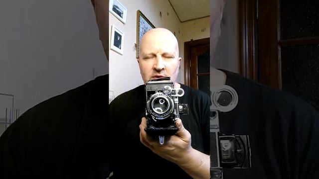 Фотоаппарат пленочный "Super Ikonta" (продается). смотреть онлайн