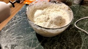 ХРУСТЯЩИЕ ПАЛОЧКИ ИЗ СЛОЕНОГО ТЕСТА С ТВОРОГОМ.