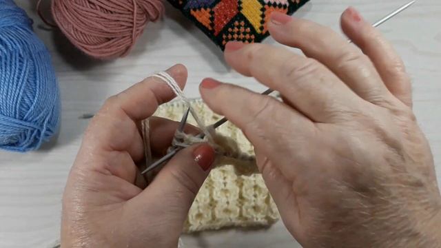 Араны спицами - цепочки или соты (два способа вязания)