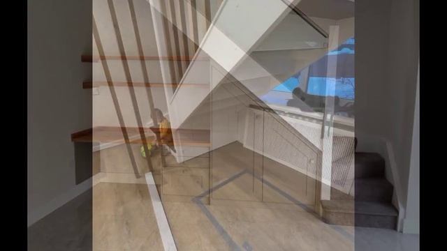 Лайфхак как организовать пространство под лестницей смотреть онлайн