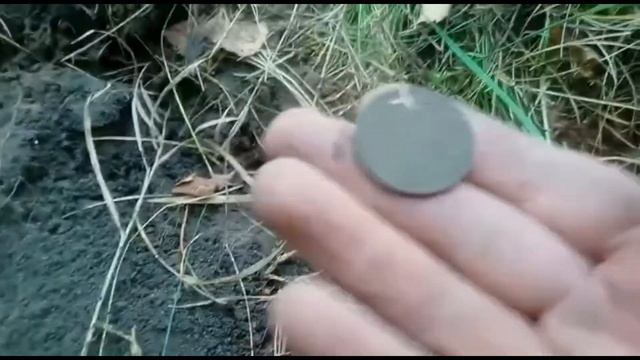 Отремонтированная лопата и короткий коп, а я в малине. смотреть онлайн