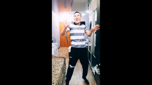 Сектор Газа x ПОШЛАЯ МОЛЛИ - Частушки x Нон-стоп (mashup) смотреть онлайн