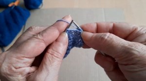 Немецкий способ укороченных рядов спицами.