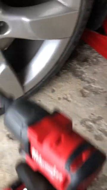 Тест Milwaukee 2861 смотреть онлайн