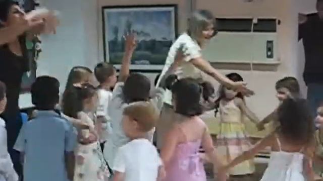 2010 - Алон - выпускной садик Харцит смотреть онлайн